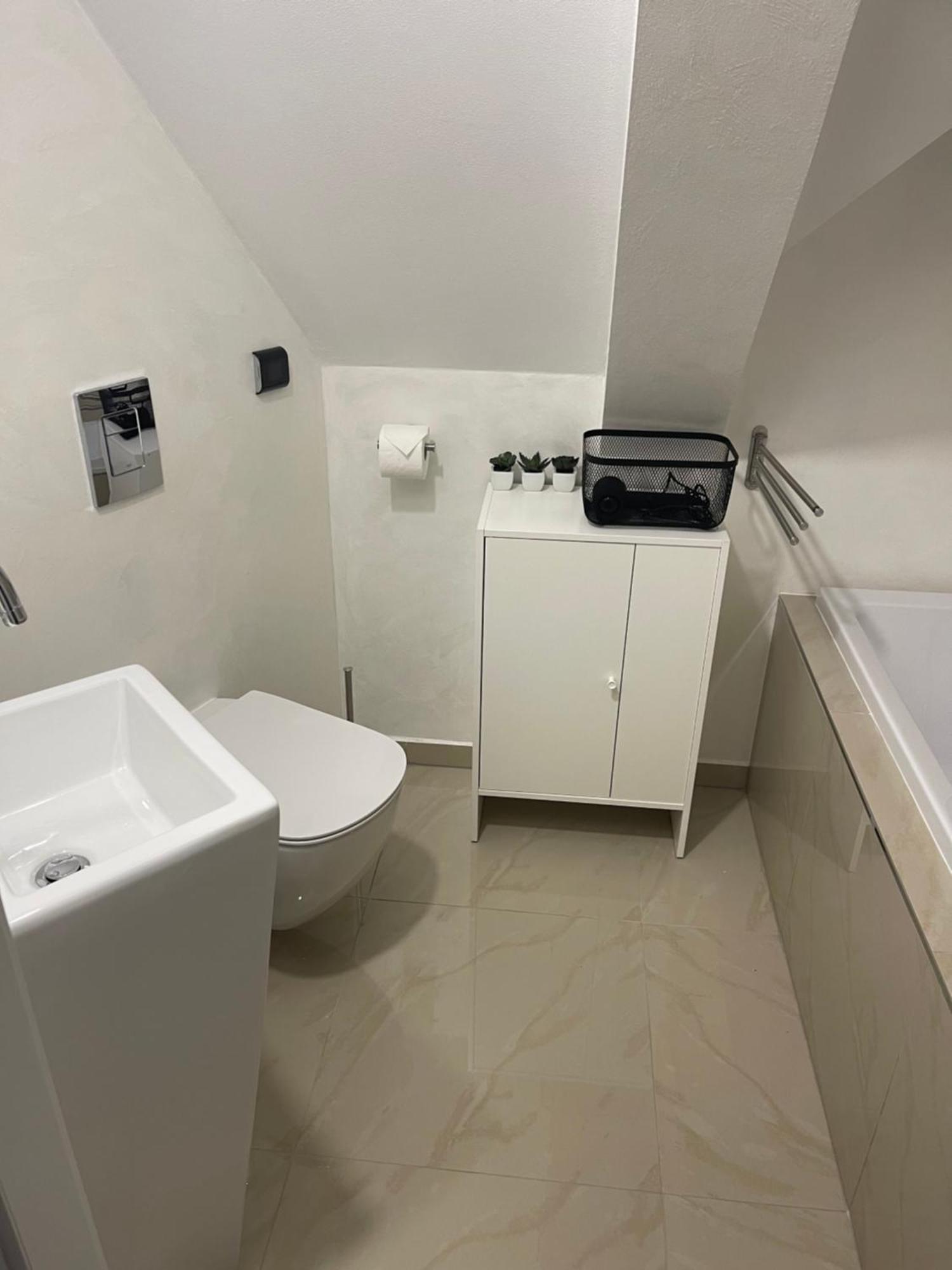 Apartmanovy Dum Jansky Sen דירה יאנסקה לזנה