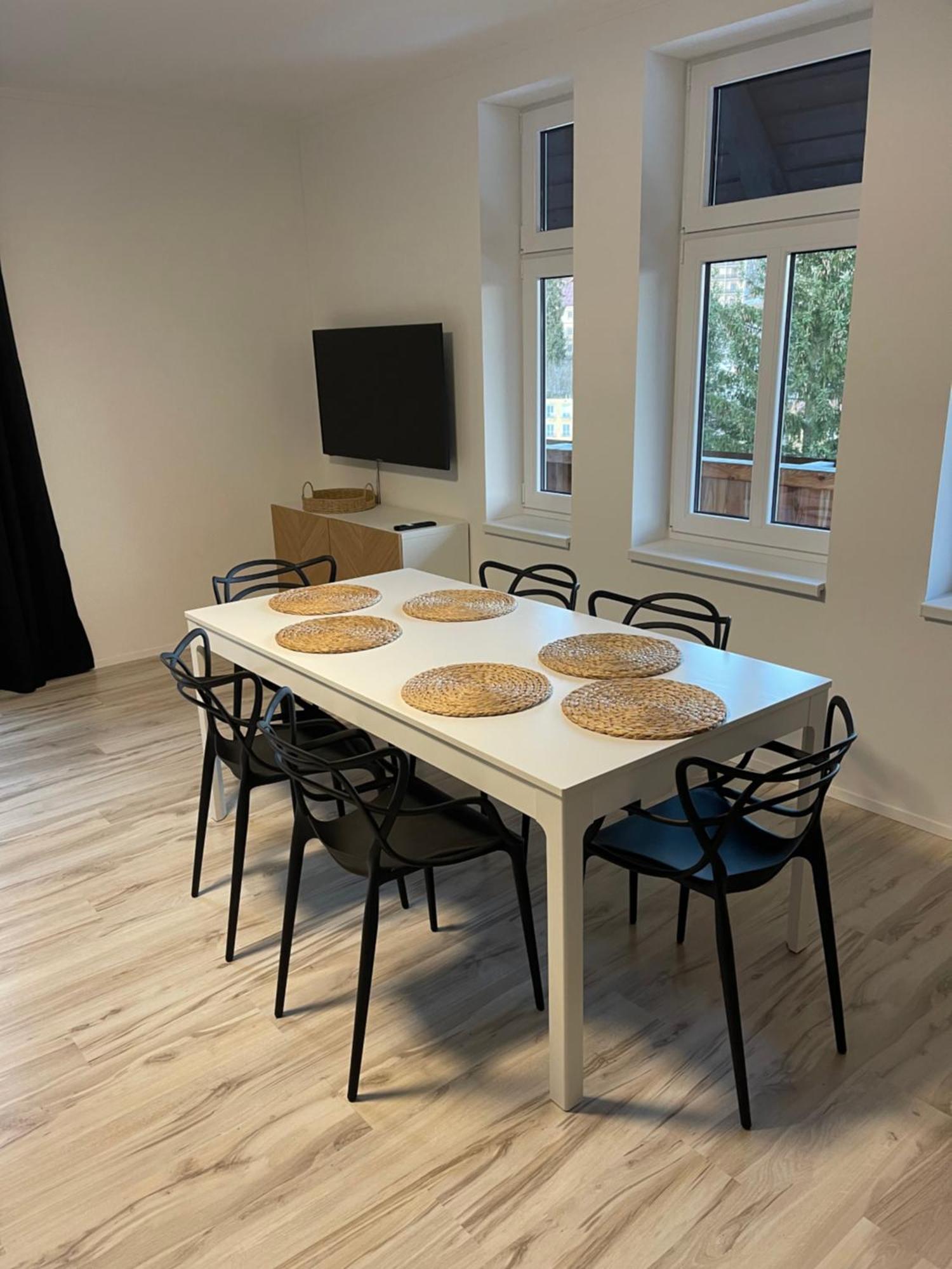 Apartmanovy Dum Jansky Sen יאנסקה לזנה