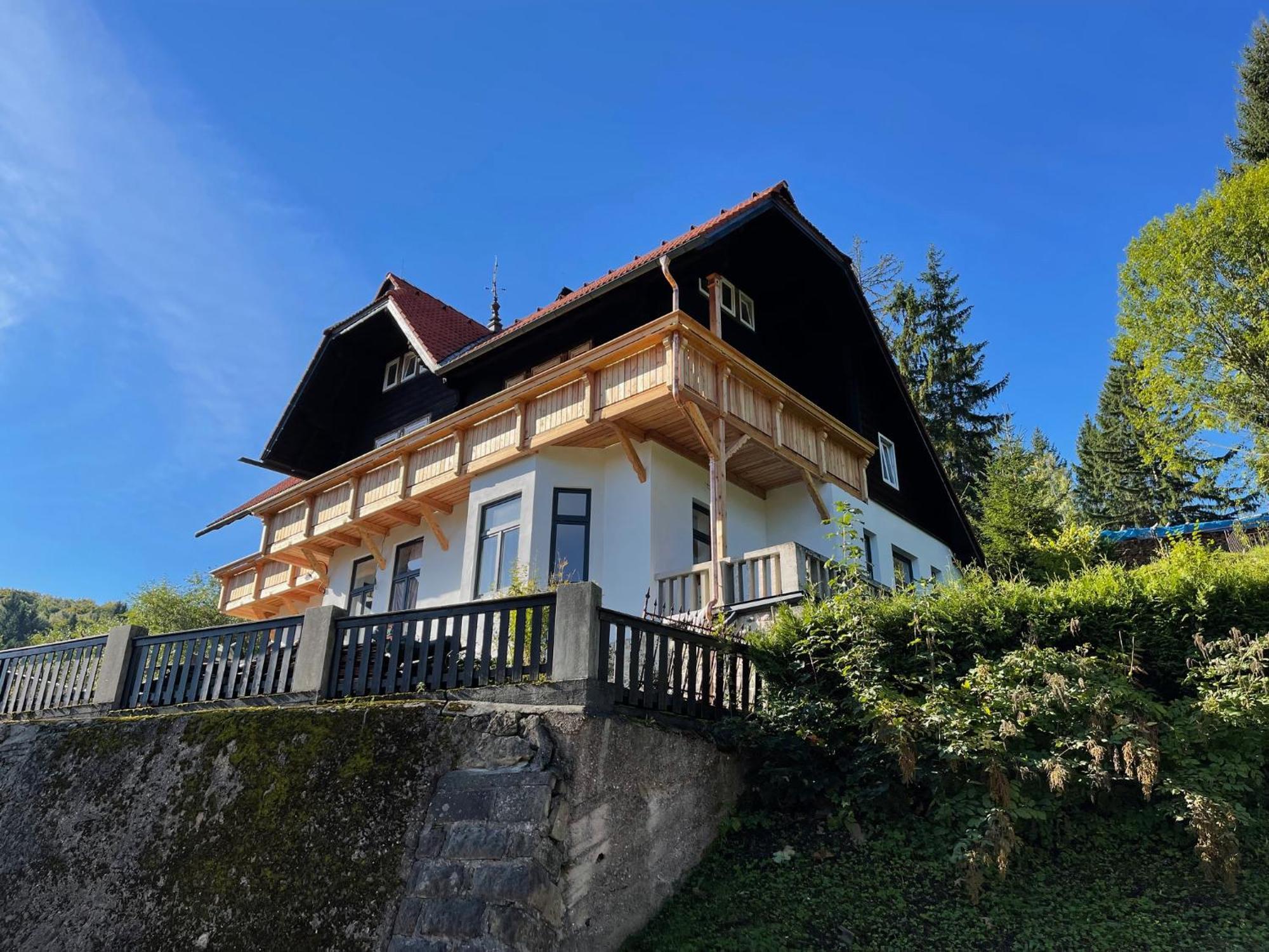 Apartmanovy Dum Jansky Sen יאנסקה לזנה